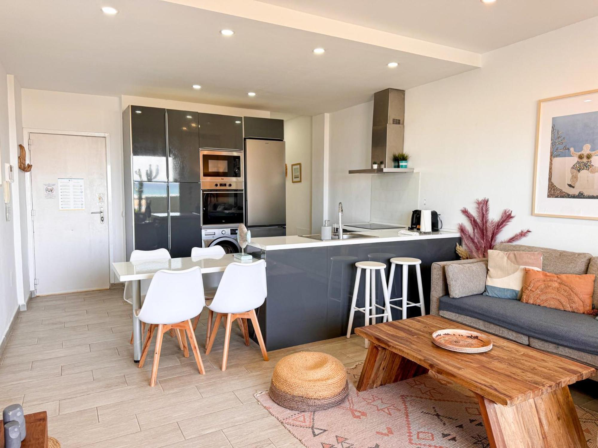 Tarifa Cozy House - Beach Front, Pool, Parking المظهر الخارجي الصورة