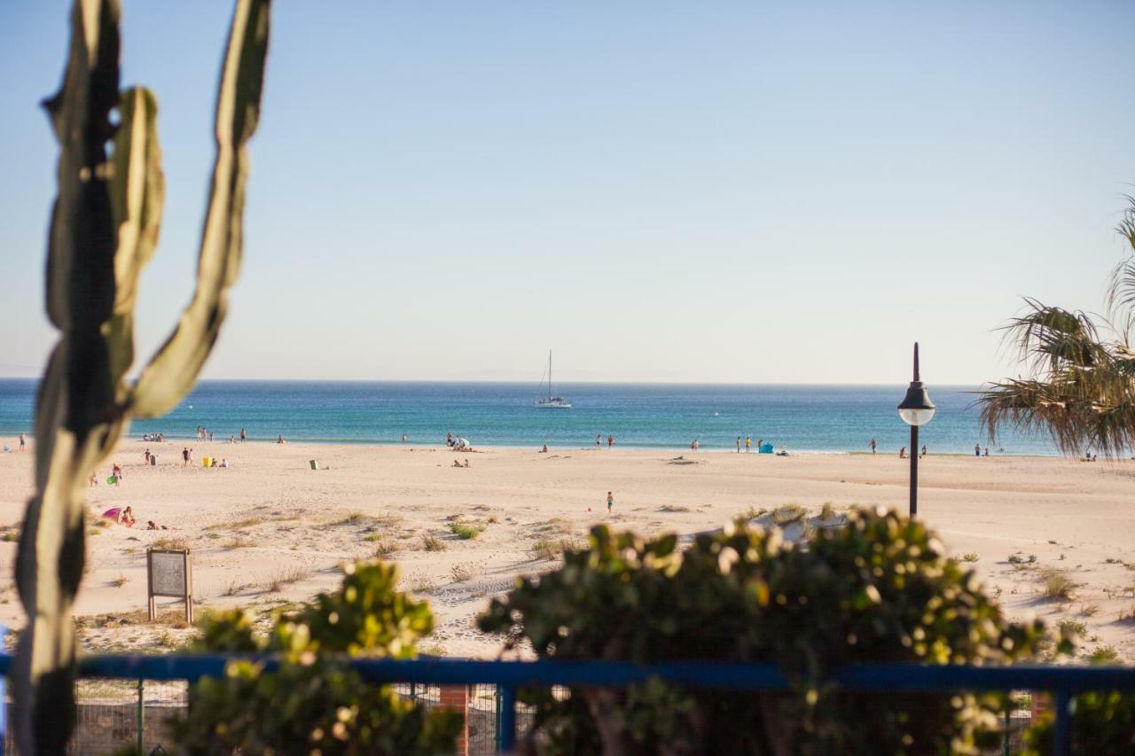 Tarifa Cozy House - Beach Front, Pool, Parking المظهر الخارجي الصورة